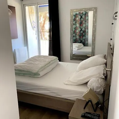 Appt F3 A 80m De La Mer 5 Couchages Plus Bebe *