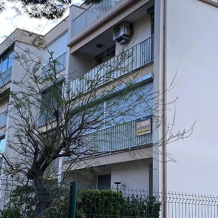 Apartment Appt F3 A 80m De La Mer 5 Couchages Plus Bebe