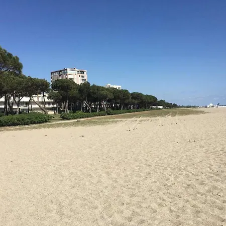 Appt F3 A 80m De La Mer 5 Couchages Plus Bebe Apartment