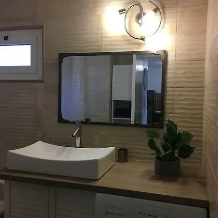 Appt F3 A 80m De La Mer 5 Couchages Plus Bebe Apartment *